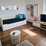 Krk, Njivice, Kijac, Petra Apartament